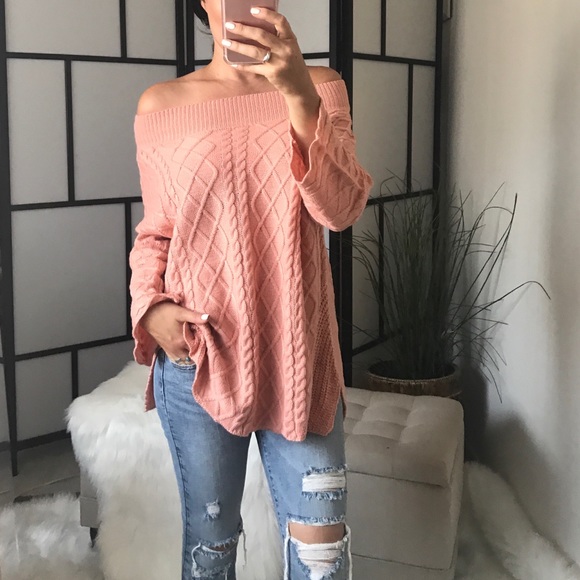 LAST 1️⃣ Off Shoulder Sweater - Picture 2 of 8